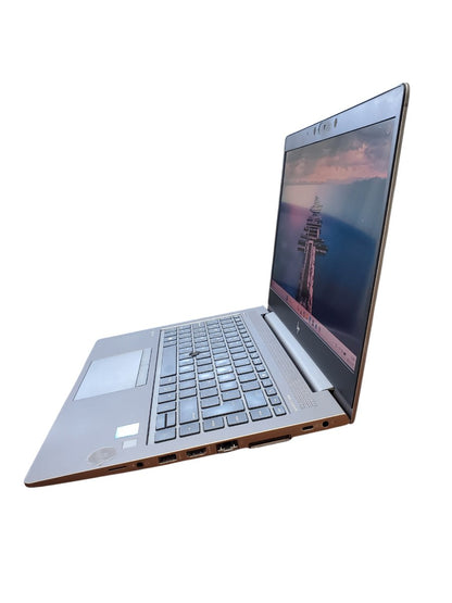 Notebook HP ZBook 14U G6 i5-8265U 4GB GPU 16GB RAM 500GB SSD Windows 11 Pro