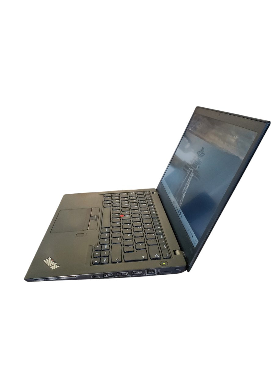 Lenovo ThinkPad T470s i7-7600U 2.90GHz 256GB SSD -12GB Ram Windows 11 Pro